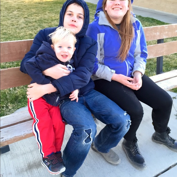 Meet your Posher, Melissa - Picture 6 of 7